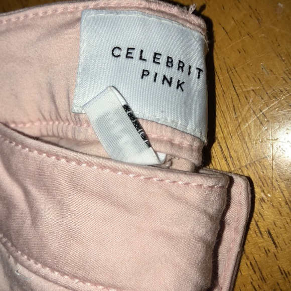 Light pink jeans - Picture 2 of 5